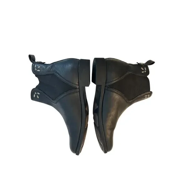 OluKai Kualona Chelsea Slip-On Boots Women's 7.5 Silver Studded - Picture 6 of 11